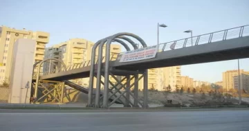 Ankara Büyükşehir Belediyesi Sincan - Ayaş Yolu Üzeri Yaya Üst Geçidi Çelik Konstrüksiyon İmalatı ve Montajı